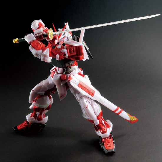 PG 1/60 Gundam Astray Red Frame Metallic (Gundam Base Limited)